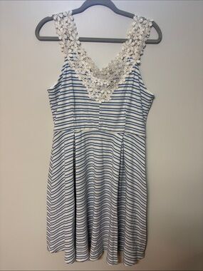 Women’s Yellow Star striped Blue and White Lace-Trim Tank Dress, XL